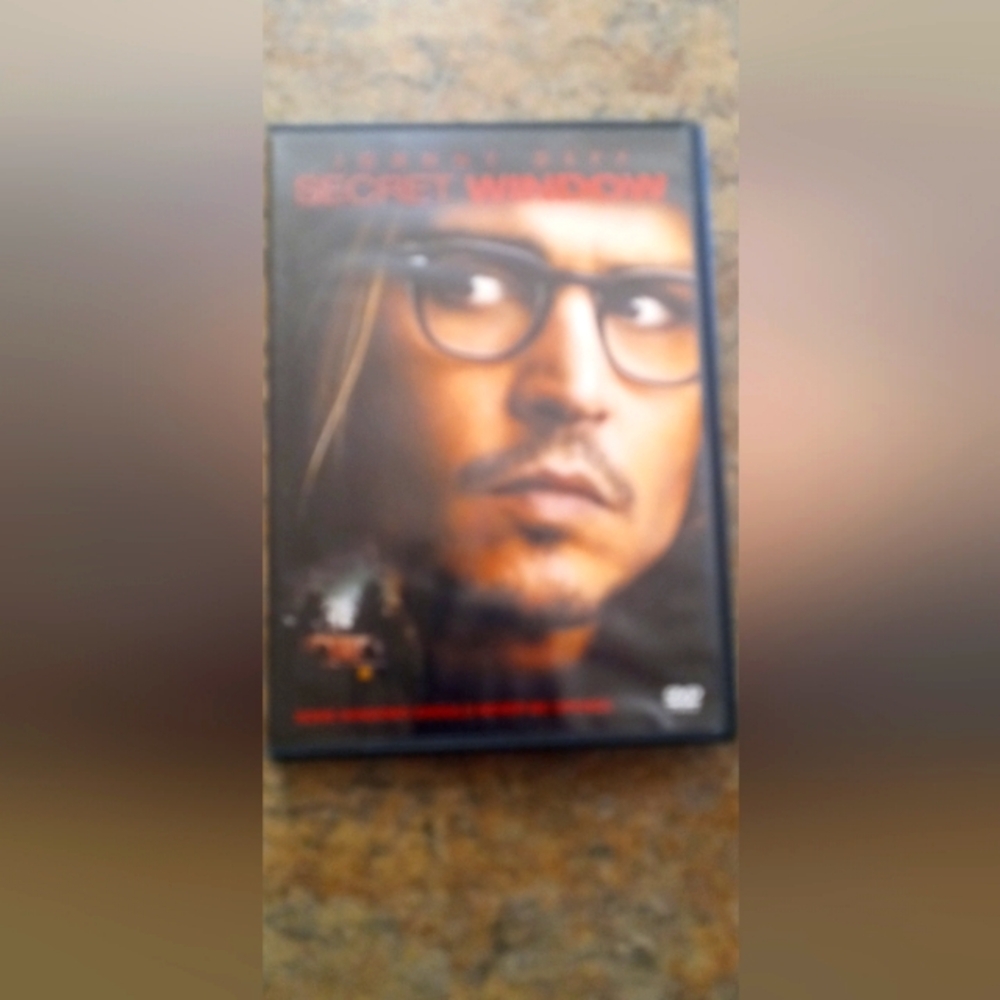 Secret Window DVD - Black and Brown Cover